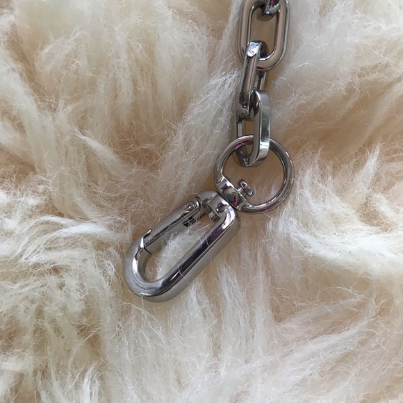 Tory Burch chain wallet - Picture 5 of 6